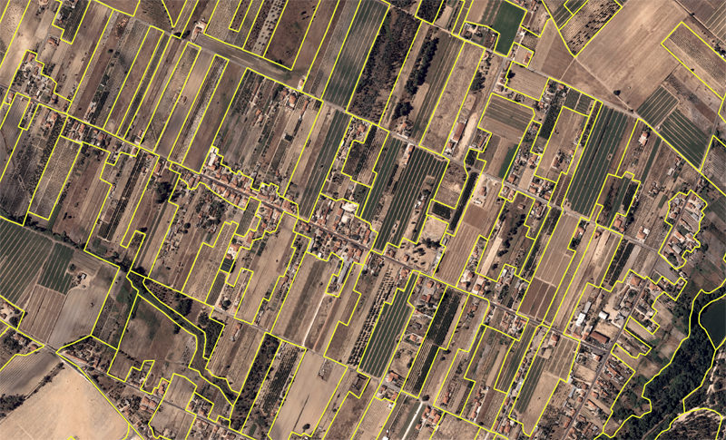 Ortofotomapa em cor verdadeira de sistema parcelar complexo — COS2018